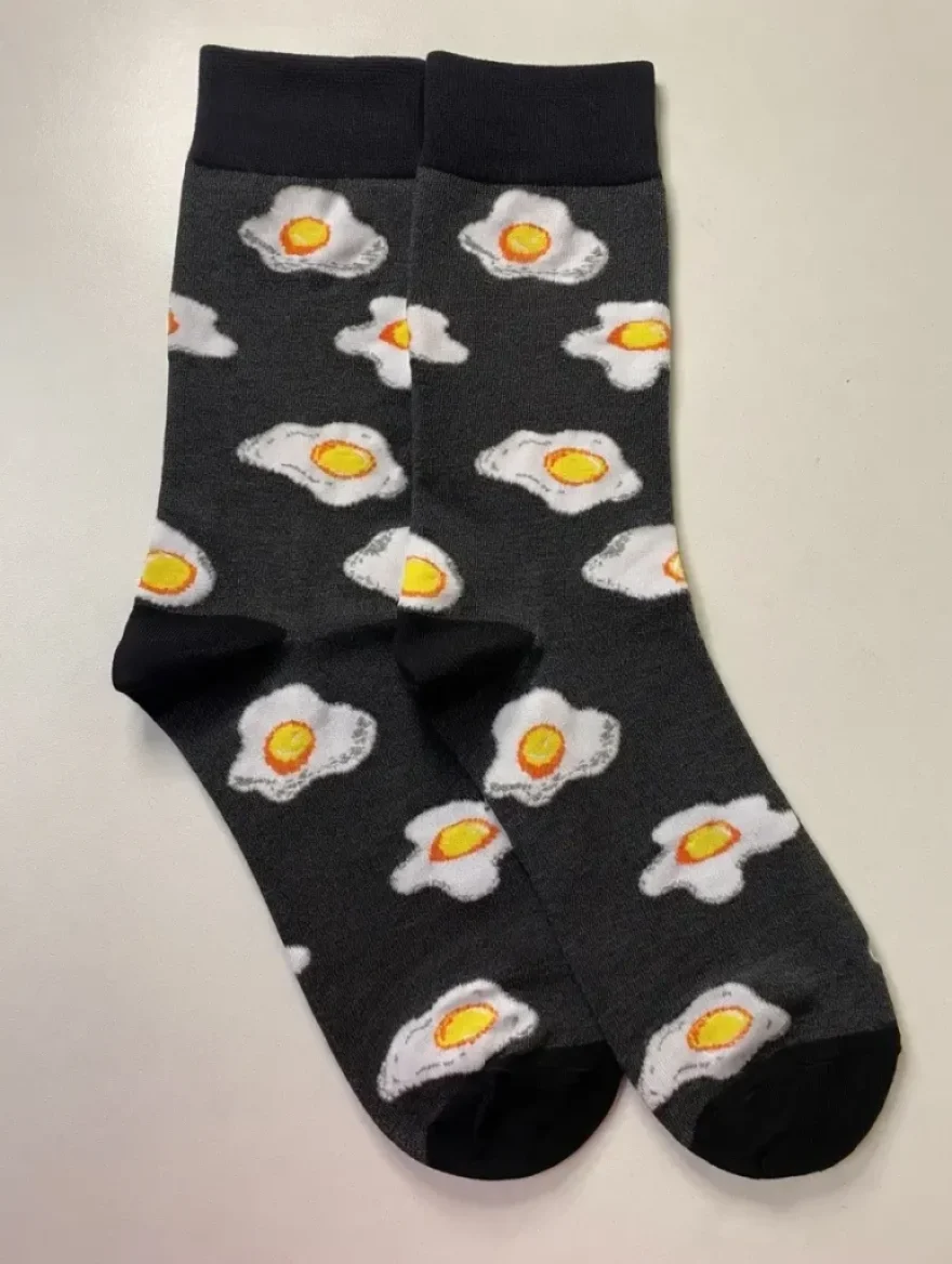 Huevos H.